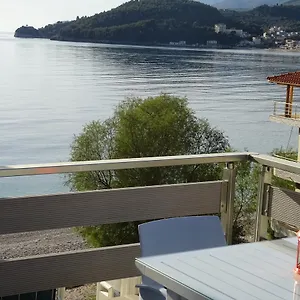 Appartamento Menikos, Himare