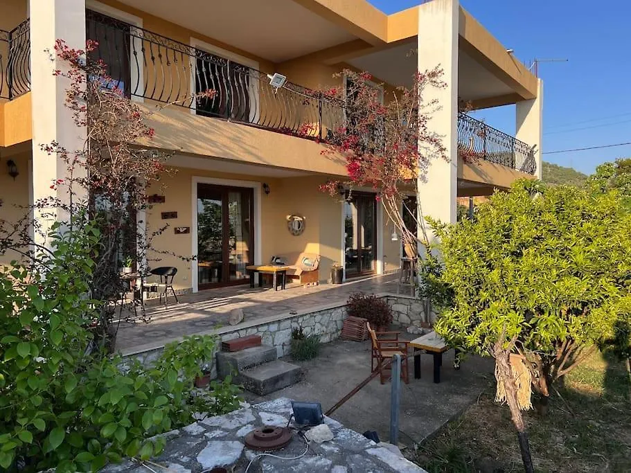 Color Villa - South Paradise 4 Himare Apartment